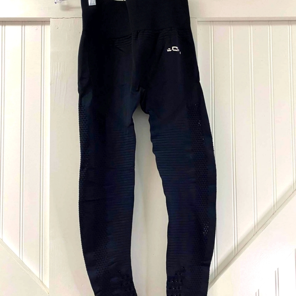 ECHT leggings
